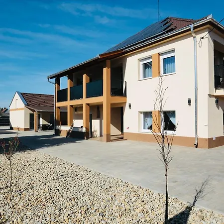 Apartman Marko Vendeghaz *